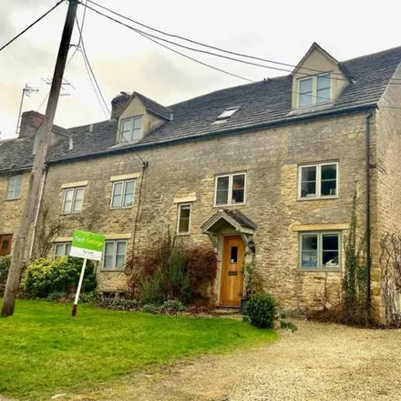 Image 1 - Crown Farmhouse, Church View, Ascott-under-Wychwood, OX7 6AA, United Kingdom - Townhouse for rent
