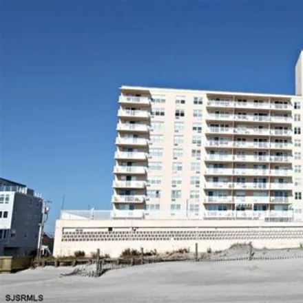 Rent this 1 bed condo on 199 South Jefferson Avenue in Margate City, Atlantic County