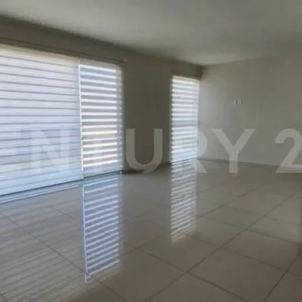 Rent this 2 bed apartment on Entrada Metro San Juaquin in Ciclovía Lago Chiem, Colonia Modelo