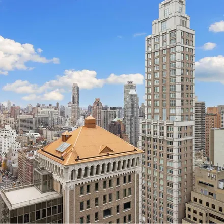 Rent this 3 bed apartment on 500 Park Tower in 500 Park Avenue, New York