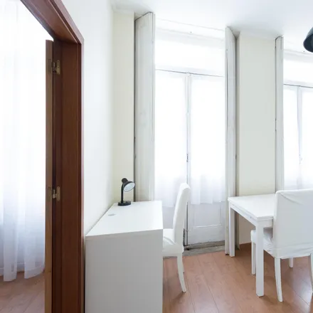 Rent this 2 bed apartment on Rua de Antero de Quental in 4200-202 Porto, Portugal