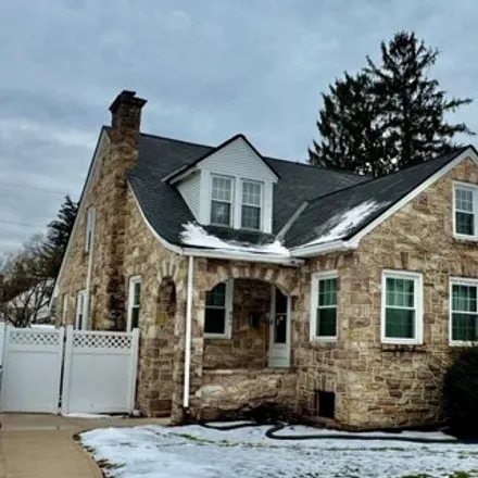 Buy this 4 bed house on 947 Market Street in Linntown, East Buffalo Township