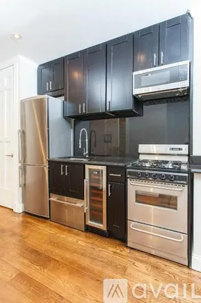 Image 4 - 438 W 52nd St, Unit 1A - Apartment for rent