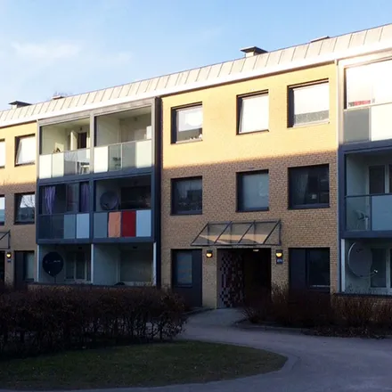 Rent this 2 bed apartment on Andersbergsringen 257 in 302 22 Halmstad, Sweden