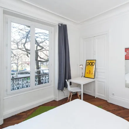 Rent this 5 bed room on 46 Boulevard Voltaire in 75011 Paris, France