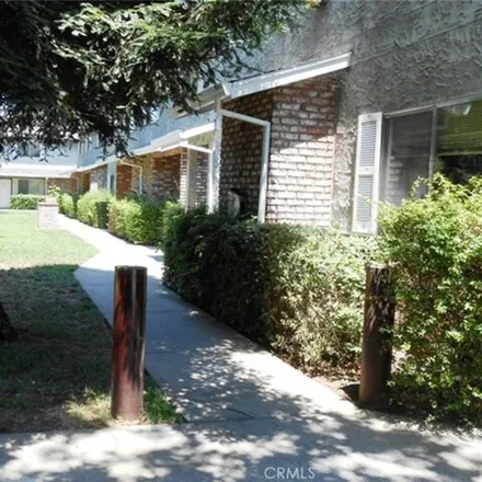 Buy this 32 bed townhouse on 756 West 2nd Avenue in Chico, CA 95926