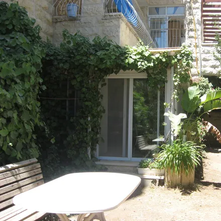 Rent this 3 bed apartment on Jerusalem in Holyland-Park, IL