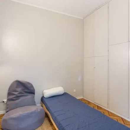 Rent this 4 bed apartment on Chiesa di Gesù Divino Lavoratore in Piazza San Giuseppe, 20162 Milan MI