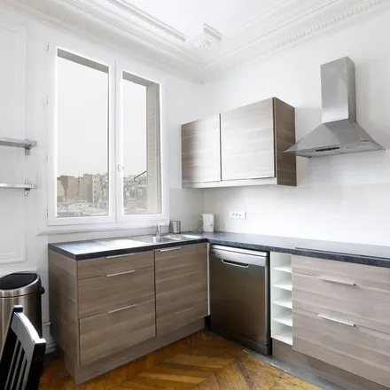 Image 4 - 6 Avenue des Chalets, 75016 Paris, France - Apartment for rent