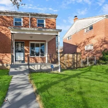 Buy this 3 bed townhouse on 536 South Beechfield Avenue in Baltimore, MD 21229