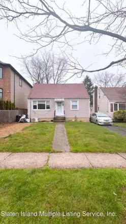 Buy this 3 bed house on 23 Buel Avenue in New York, NY 10304