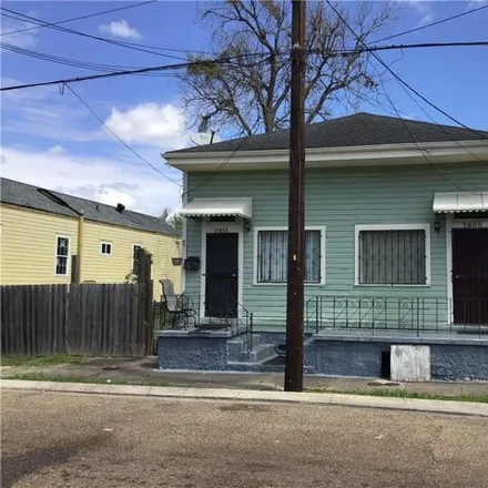 Buy this 4 bed house on 2809 Third Street in New Orleans, LA 70113