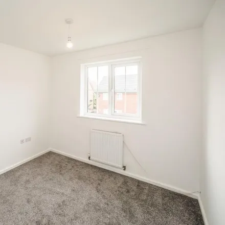 Image 9 - Millbank Close, Chadderton, OL8 4AW, United Kingdom - Duplex for rent