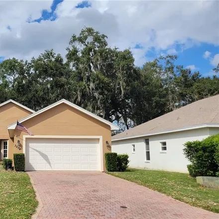 Buy this 3 bed house on 3204 Oak Tree Lane in Winter Haven, FL 33884