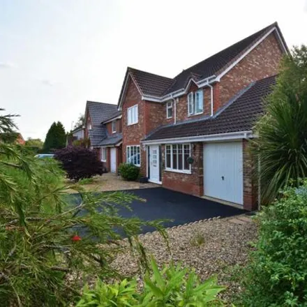 Buy this 6 bed house on Minion Close in Thorpe End, NR7 0TX