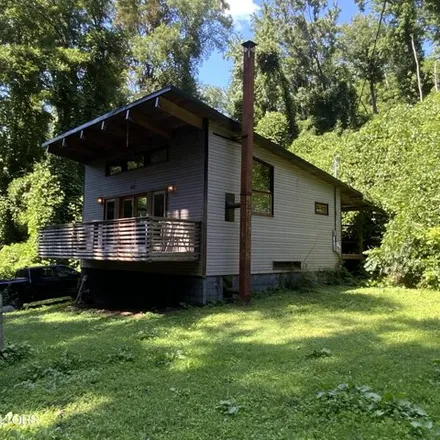 Image 1 - 681 Turkey Nest Road, Gatlinburg, TN 37738, USA - House for sale