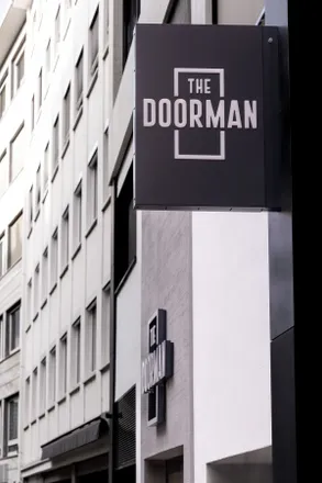 Rent this 2 bed apartment on Roßmarkt 7 in 60311 Frankfurt, Germany