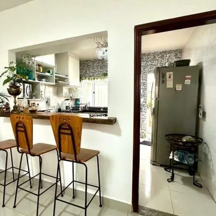 Buy this 5 bed house on Rua Francisco Buzollo in Bairro Olinda, Uberaba - MG