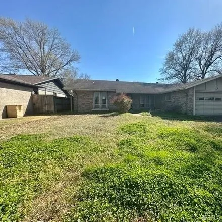 Buy this 3 bed house on 10932 East 28th Place in Tulsa, OK 74129