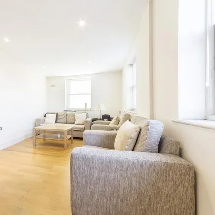 Image 2 - Lamley House, Ashburnham Place, Greenwich Town Centre, London, SE10 8UG, United Kingdom - Apartment for rent