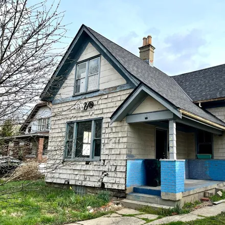 Buy this 5 bed house on 266 Avalon Street in Cincinnati, OH 45216