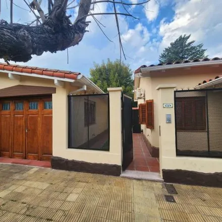 Rent this 2 bed house on Brasil 129 in Partido de San Isidro, B1643 CGT Beccar
