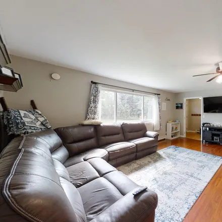 Image 4 - 2391 Timber Park Loop, Fairbanks North Star, AK 99705, USA - House for sale