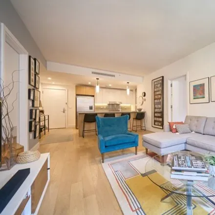 Image 4 - 272 Webster Avenue, New York, NY 11230, USA - Condo for sale