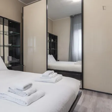 Rent this 1 bed apartment on Bar Vitaminas in Via Policarpo Petrocchi, 20127 Milan MI