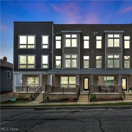 Buy this 2 bed townhouse on Valu-World in Detroit Avenue, Lakewood