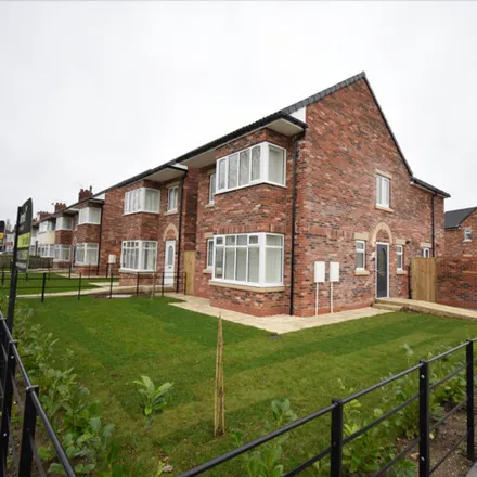 Buy this 4 bed house on Malet Lambert in James Reckitt Avenue, Hull