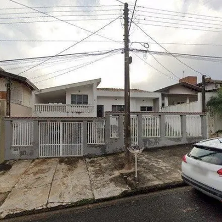 Rent this 4 bed house on Rua Cecília Mendes in Vila Pinheiro, Mogi Guaçu - SP