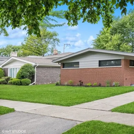 Buy this 3 bed house on 9630 Lowell Avenue in Skokie, IL 60076