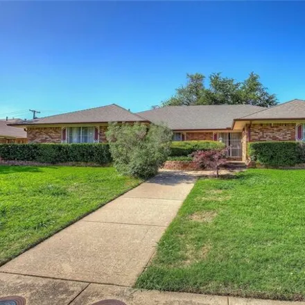 Buy this 3 bed house on 7336 Woodthrush Drive in Dallas, TX 75230