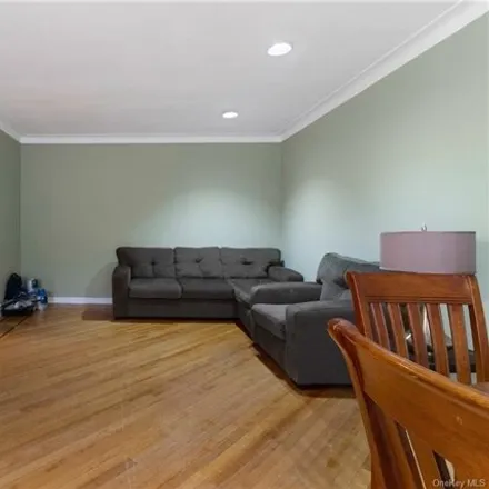 Image 7 - 1 Broad Parkway, City of White Plains, NY 10601, USA - Apartment for sale
