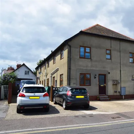 Rent this 3 bed apartment on The Kings Arms in Fore Street, Seaton