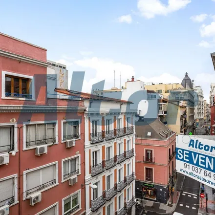 Image 5 - Carrefour Express, Calle de Hortaleza, 28004 Madrid, Spain - Apartment for rent