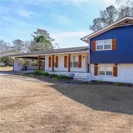 Buy this 3 bed house on 328 Highview Drive Southeast in Smyrna, GA 30082