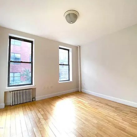 Image 3 - 462 West 51st Street, New York, NY 10019, USA - Apartment for rent