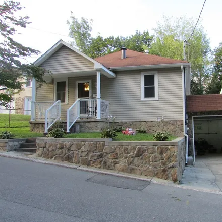 Image 3 - 193 Campbell Street, Beckley, WV 25801, USA - House for sale