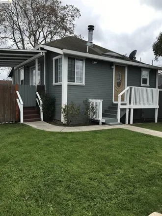 Rent this 3 bed house on 505 5th Street in Oakley, CA 94561