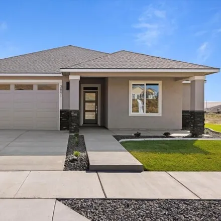 Buy this 3 bed house on Corvina Street in Richland, WA