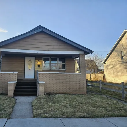 Rent this 3 bed house on 710 Parker Ave