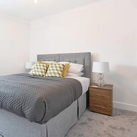 Image 9 - Mumbles, SA3 4AB, United Kingdom - Apartment for rent