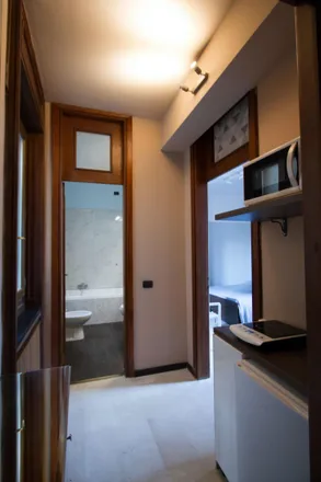 Image 4 - Welcoming 1-bedroom flat near the Missori metro  Milan 20123 - Apartment for rent