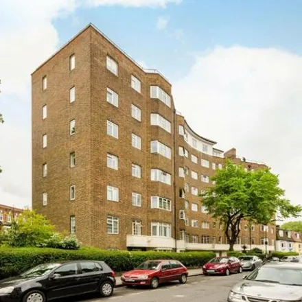 Rent this 2 bed apartment on Barton Road in London, W14 9EF
