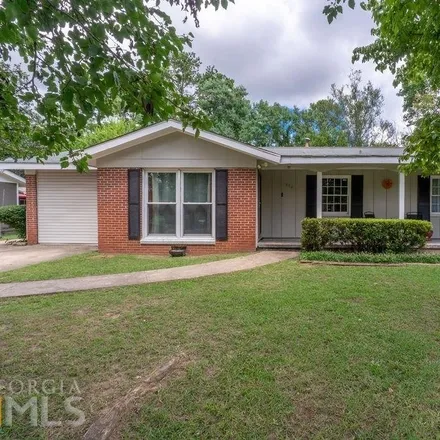Buy this 3 bed house on 404 Willow Avenue in Warner Robins, GA 31093