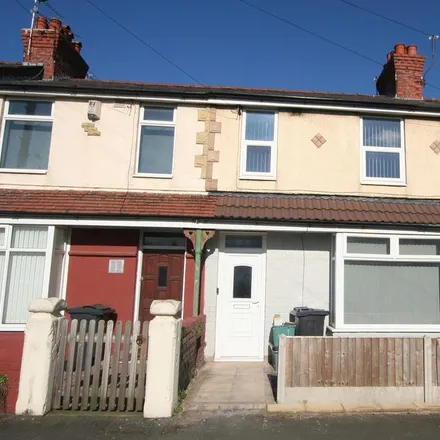 Rent this 4 bed room on Ellesmere Port in Princes Road / Beechfield Road, Princes Road