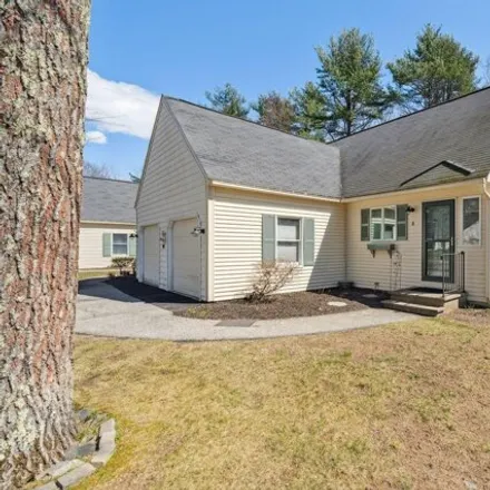 Buy this 2 bed condo on 8 Chicadee Lane in Kennebunk, ME 04043