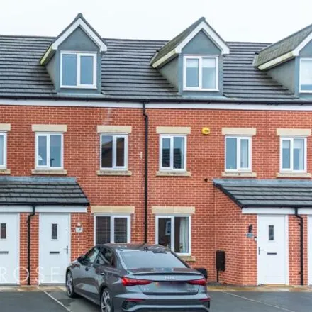 Buy this 3 bed townhouse on Stirling Drive in Euxton, PR7 7LS
